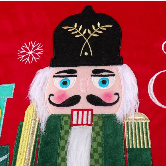 Nutcracker Christmas Tree Skirt 48”- NEW - Picture 4 of 6